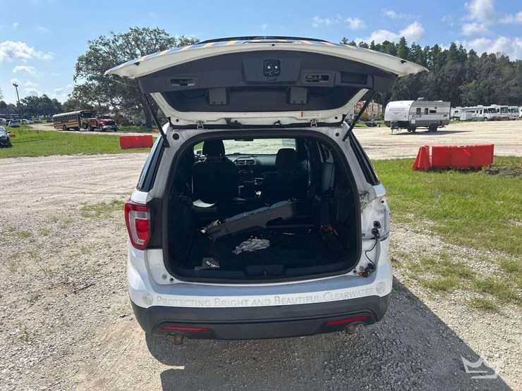 2017-ford-explorer-image-20