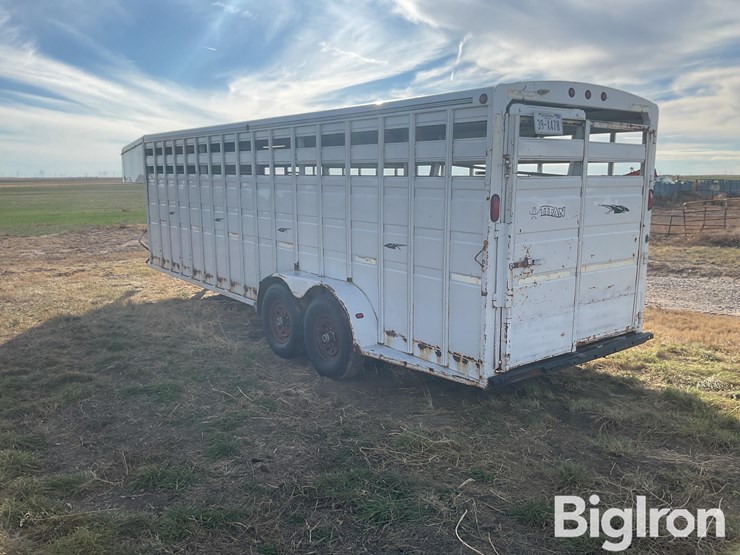 1999-titan-trailer-image-7