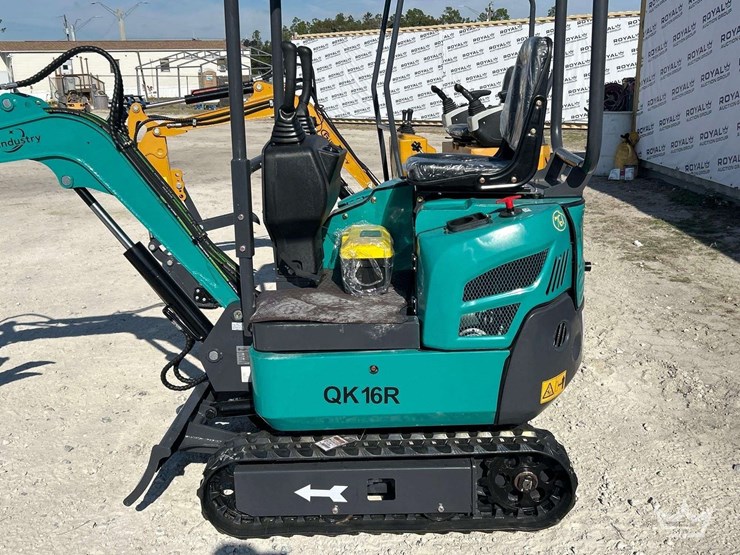 unused-2025-cfg-industrial-qk16r-mini-excavator-image-17