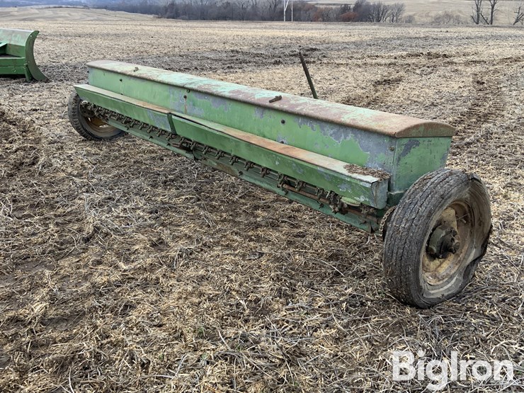 john-deere-12-image-5