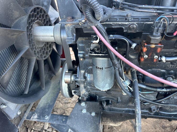 case-ih-p170-image-18