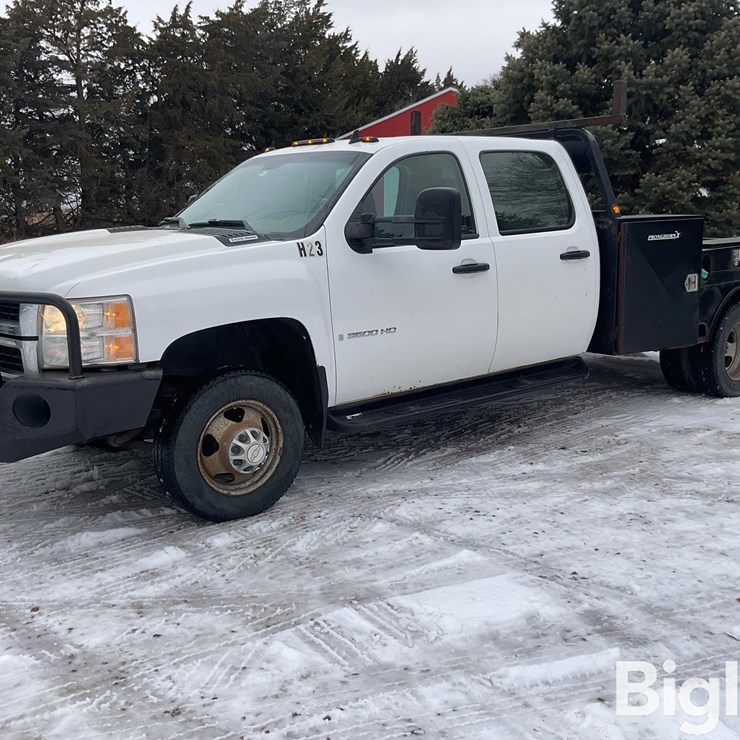 CHEVROLET 3500HD