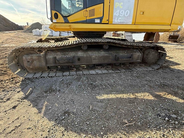 komatsu-pc490-lc-10-image-12