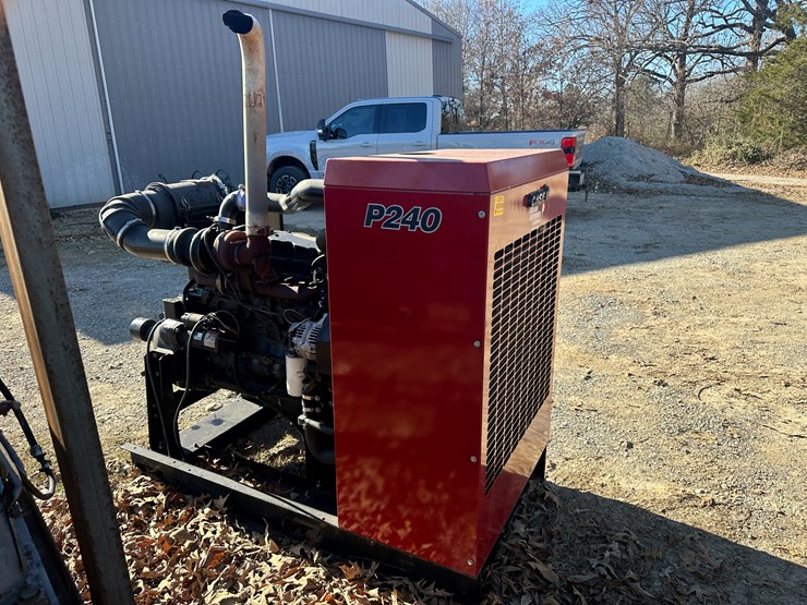 case-ih-p240-image-2