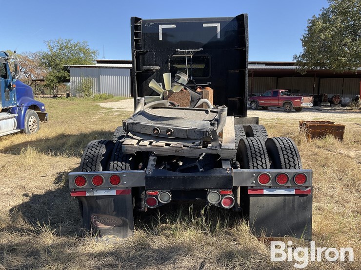 2014-peterbilt-579-image-6