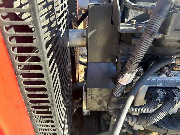 case-ih-p240-image-17