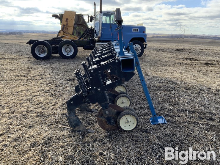 kenzie-1500-7r30-3-pt-cultivator-image-4