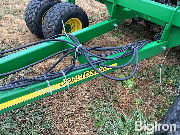 john-deere-1690-ccs-image-12