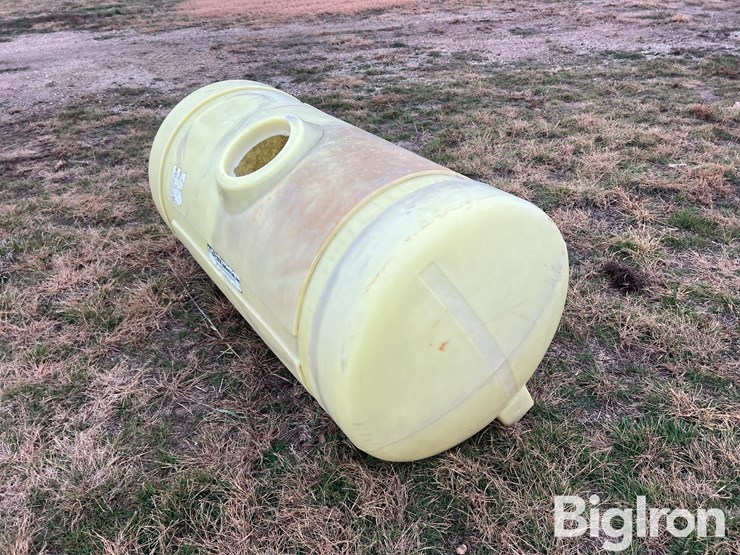 snyder-liquid-poly-tank-image-7