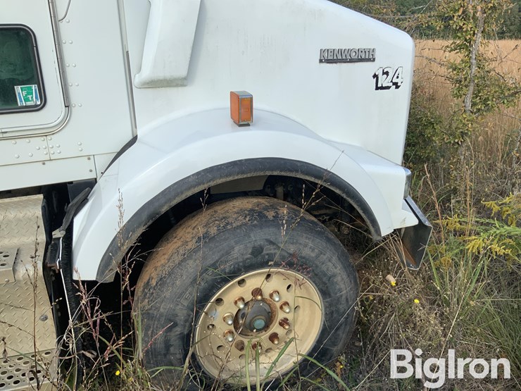 2012-kenworth-t800-image-19