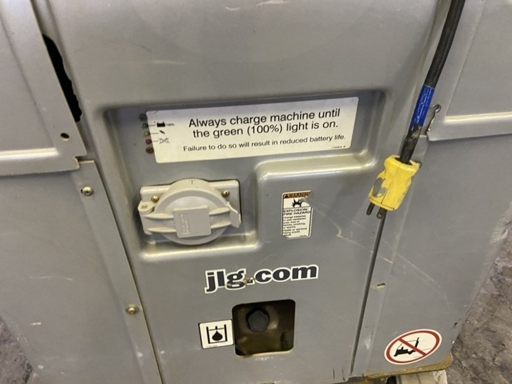 2007-jlg-20mvl-image-7