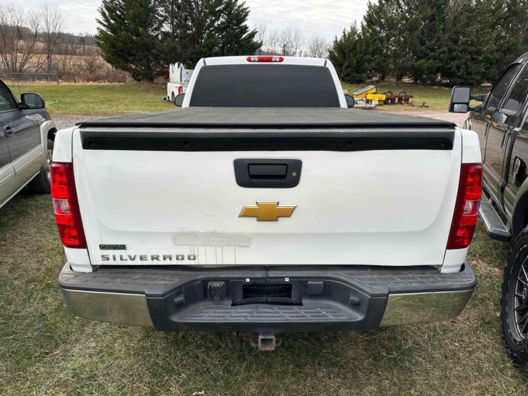 2012-chevrolet-silverado-pick-up-image-7