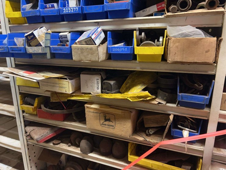 shelving-with-parts-image-22