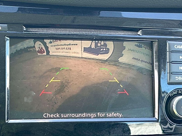 2020-nissan-rogue-image-16