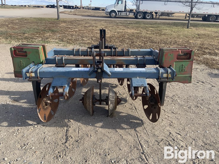 blu-jet-track-master-image-2