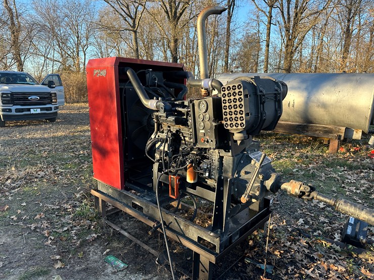 case-ih-p240-image-4