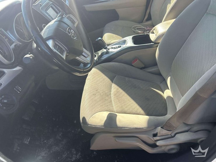 2018-dodge-journey-image-12