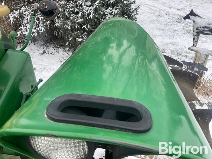 john-deere-3010-image-19