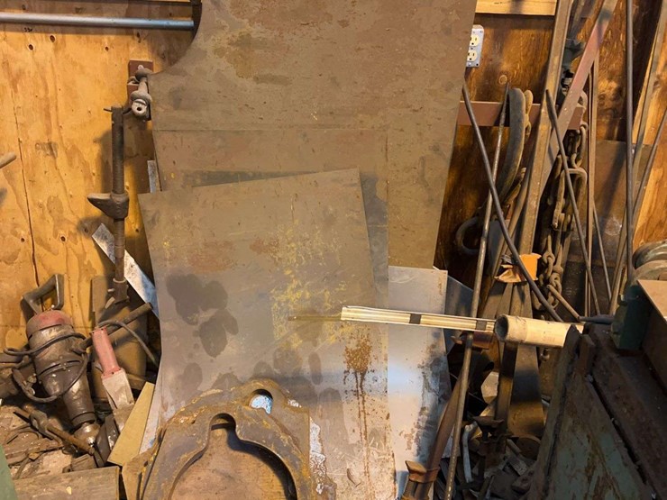 wall-of-tools-image-7