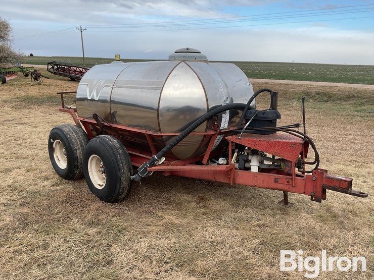 wilger-880-t/a-water-tender-trailer-image-3