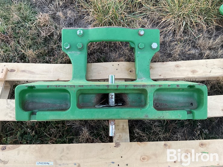 john-deere-suitcase-weights-&-bracket-image-14