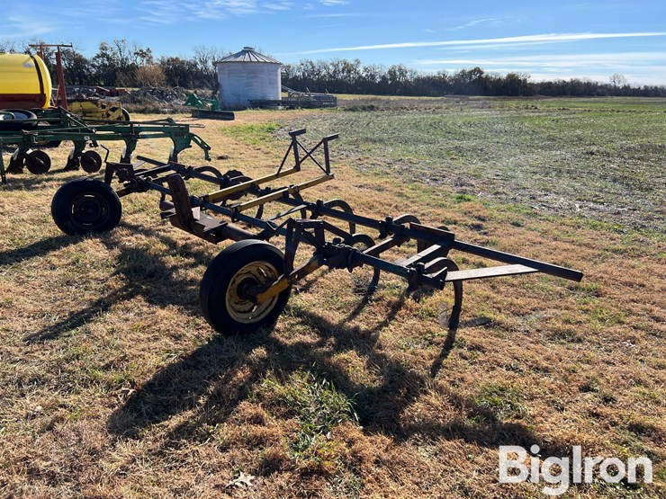 3-pt-mount-sweep-plow-image-1