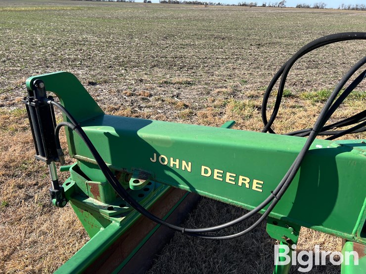 john-deere-155-image-13
