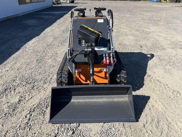 2025-aboss-gh380-mini-compact-track-loader-image-8