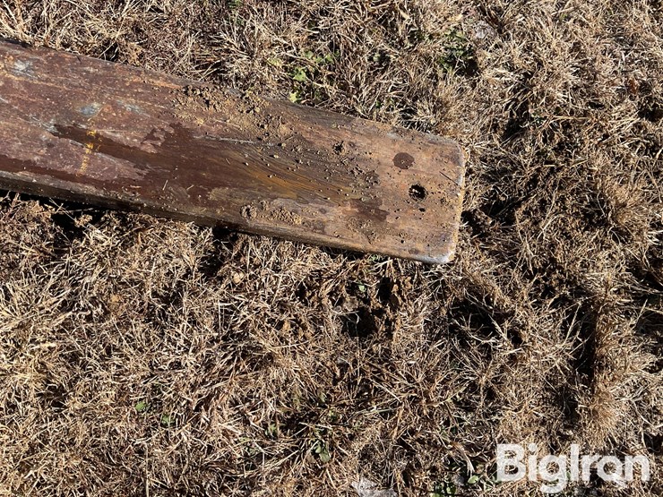 2009-caterpillar-60-image-10