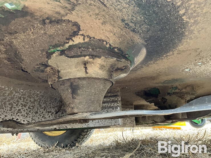 2021-john-deere-z735m-image-17