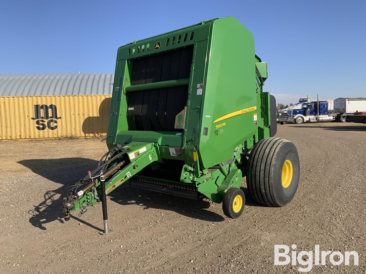 john-deere-560m-image-1