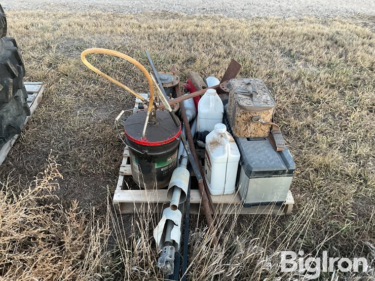 pivot-tires-&-parts-image-6