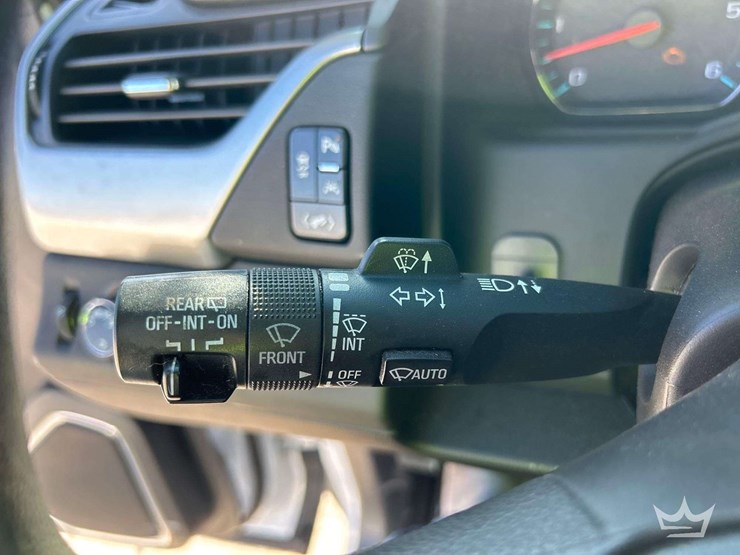 2018-chevrolet-tahoe-image-15