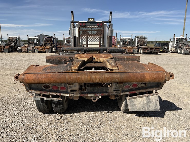 peterbilt-367-image-6