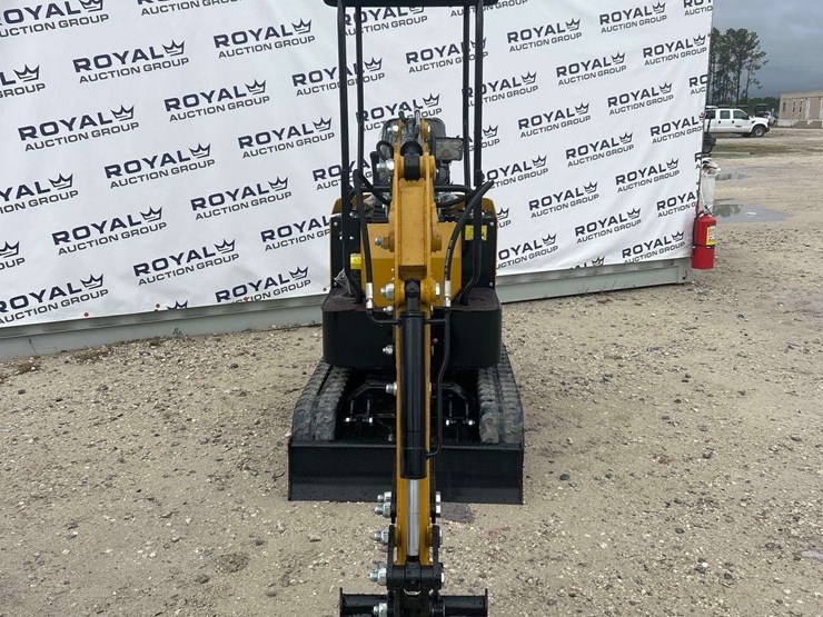 unused-2025-cfg-industrial-h15r-mini-excavator-image-17