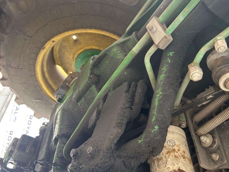 2016-john-deere-4044r-42hp-4wd-utility-tractor-image-22