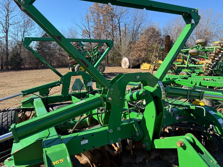 john-deere-2620-image-31