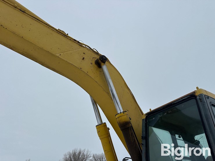 komatsu-pc250-lc-6lc-image-14