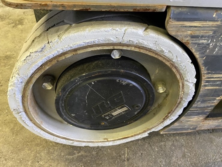 2007-jlg-20mvl-image-17