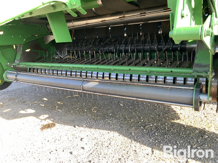 john-deere-560m-image-17