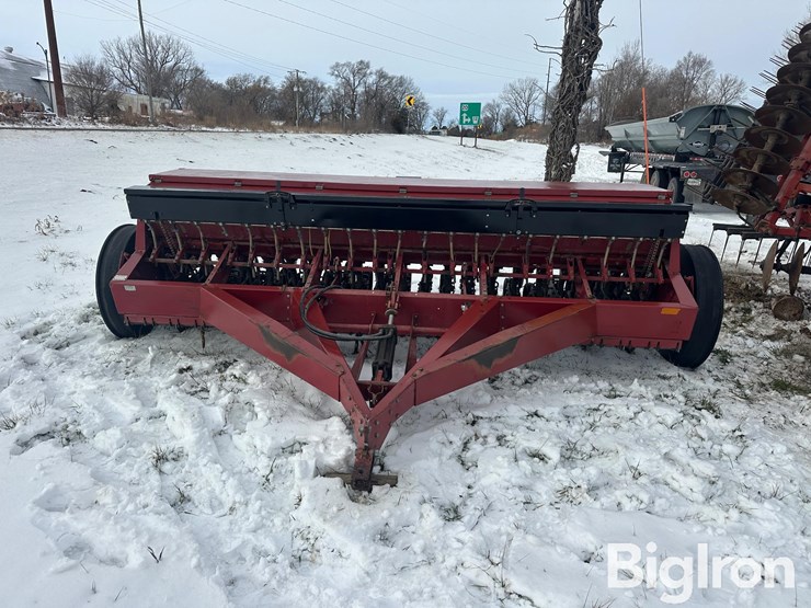 case-ih-5100-image-2