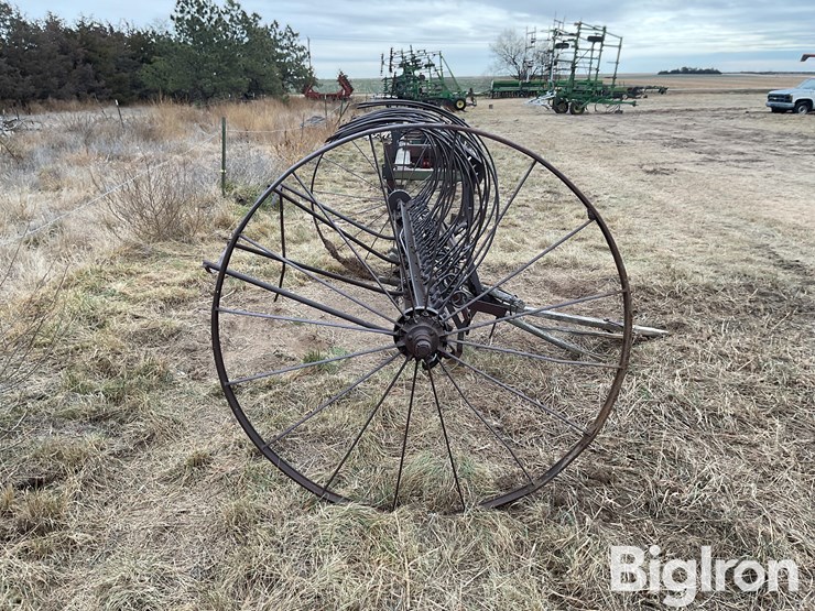 international-dump-rake-image-4