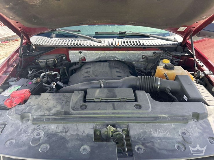 2016-ford-expedition-xlt-image-7