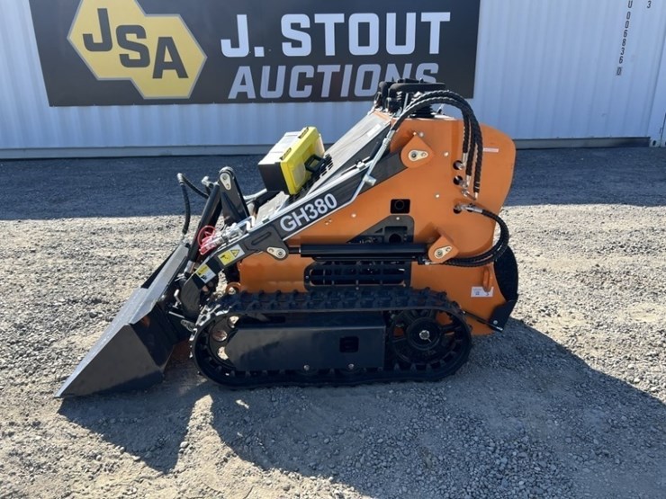 2025-aboss-gh380-mini-compact-track-loader-image-7