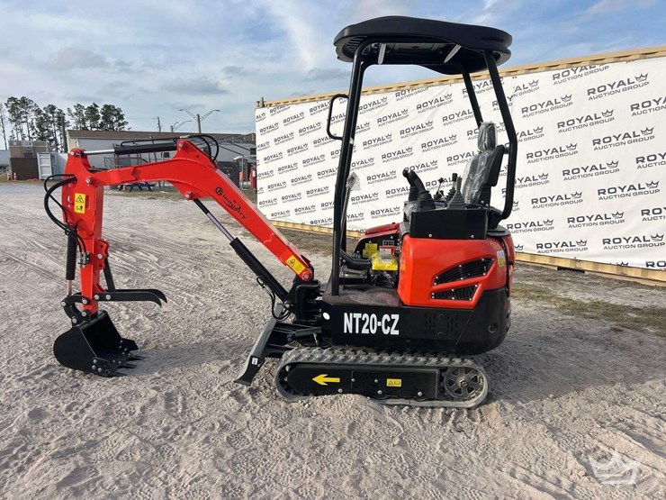 2025-cfg-industrial-nt20-cz-mini-excavator-image-15