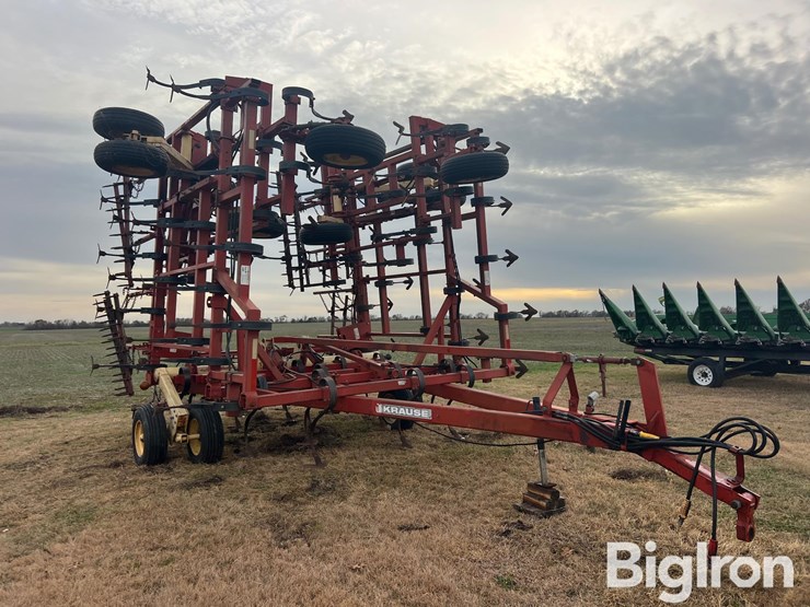 krause-4240-field-cultivator-image-3