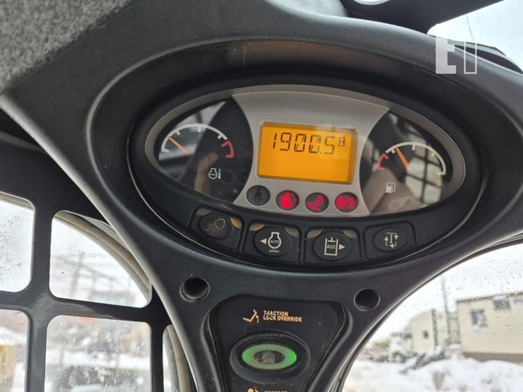 2019-bobcat-s590-image-14