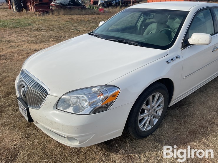 2011-buick-lucerne-cxl-4-door-sedan-image-11