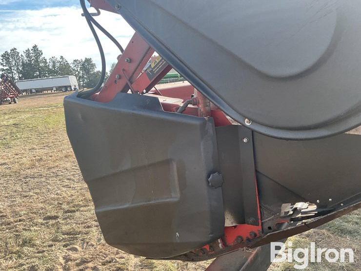 case-ih-platform-header-w/trailer-image-20