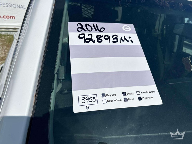 2016-chevrolet-tahoe-image-24